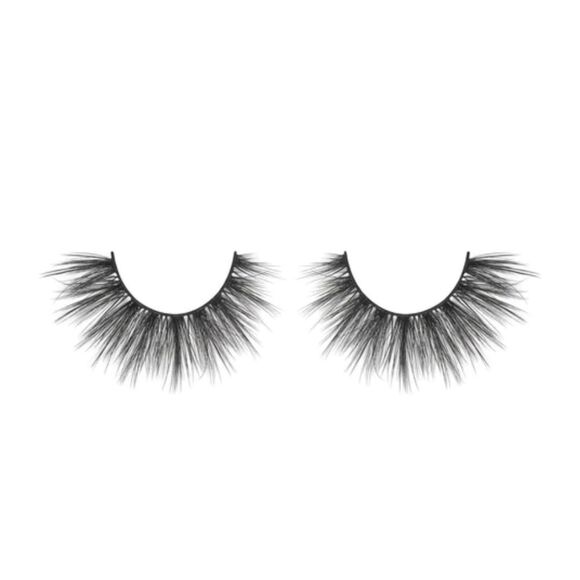 Lilly Luxury Synthetic Lashes - Picture 8 of 9